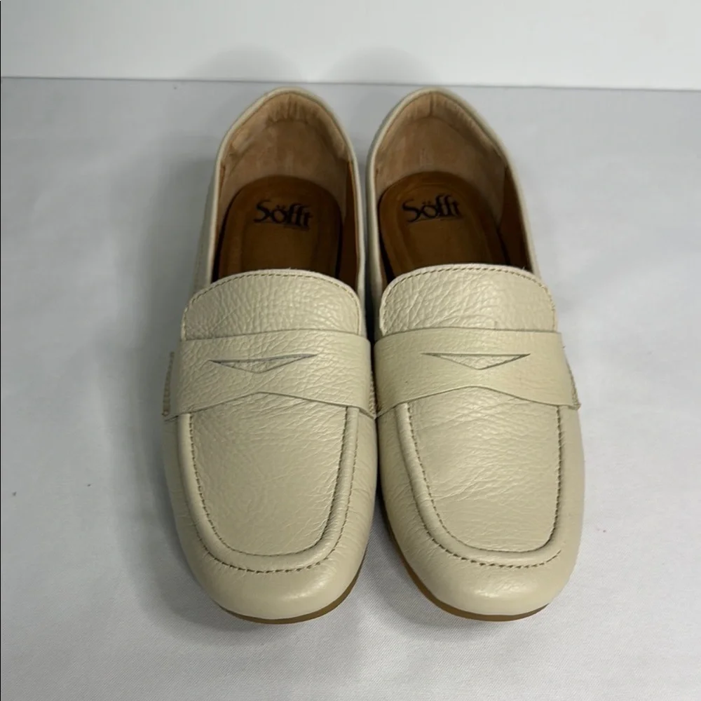 Sofft Cream Moccasins Slip-On Shoes - Picture 3 of 7